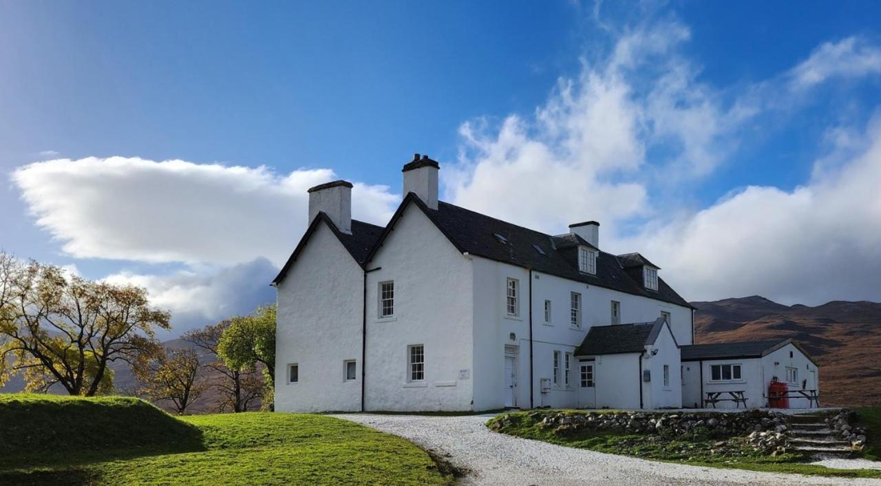 Inchnadamph Explorers Lodge Exterior photo