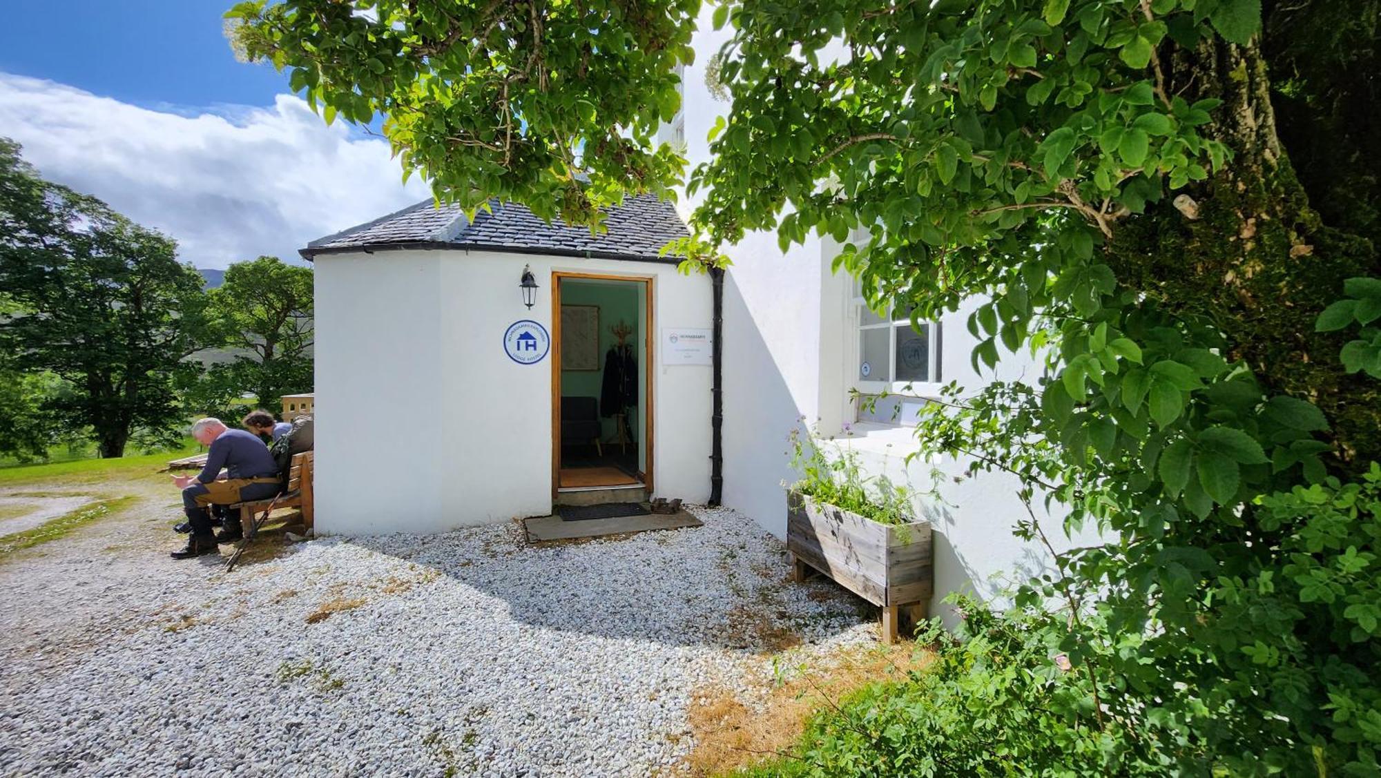 Inchnadamph Explorers Lodge Exterior photo